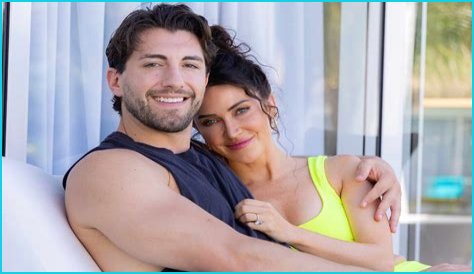 Jason Tartick- Wiki, Age, Height, Net Worth, Girlfriend, Ethnicity